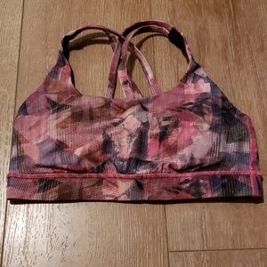 Lululemon sports Bra